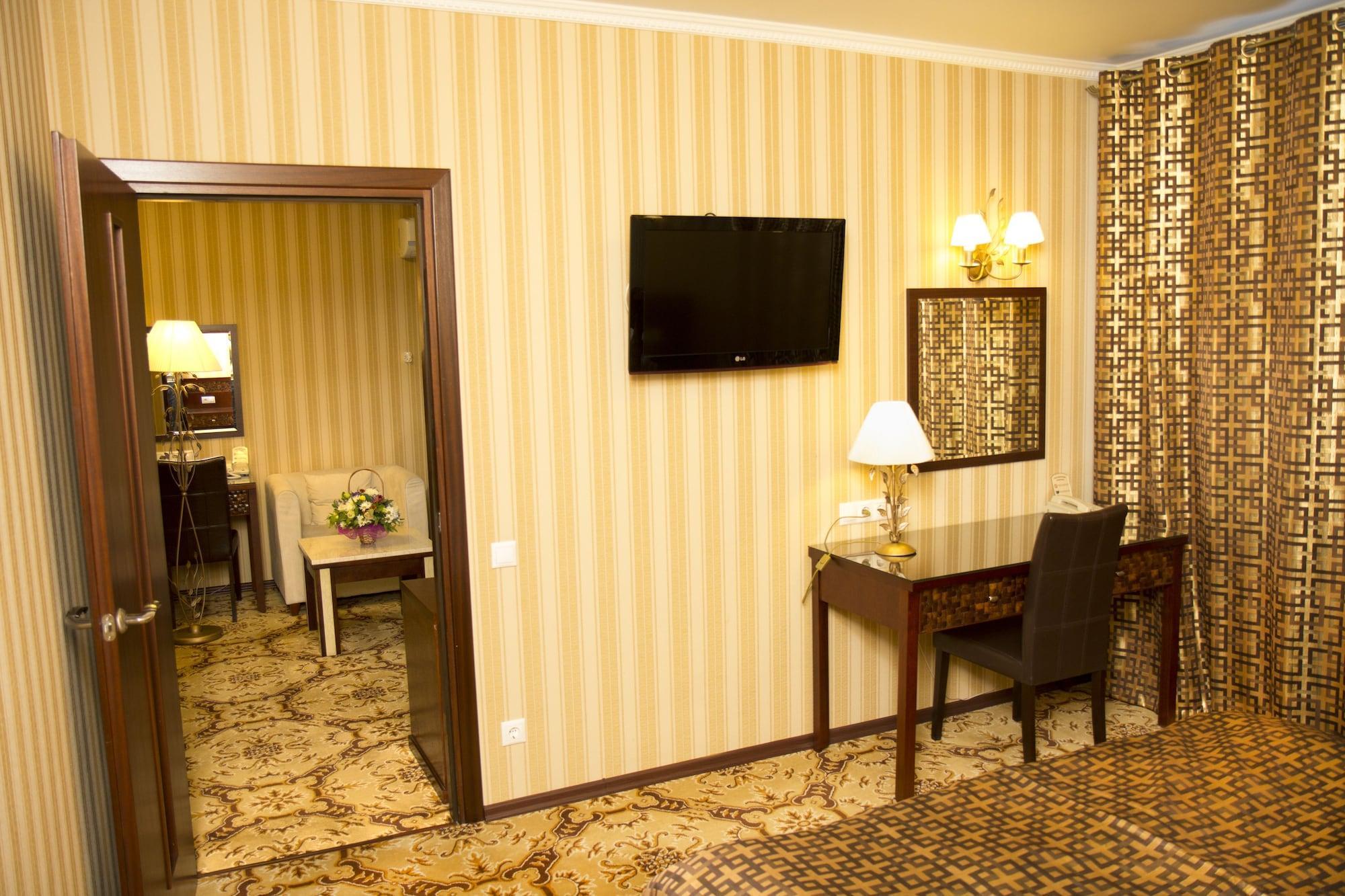 Klassik Hotel คีชีเนา ภายนอก รูปภาพ