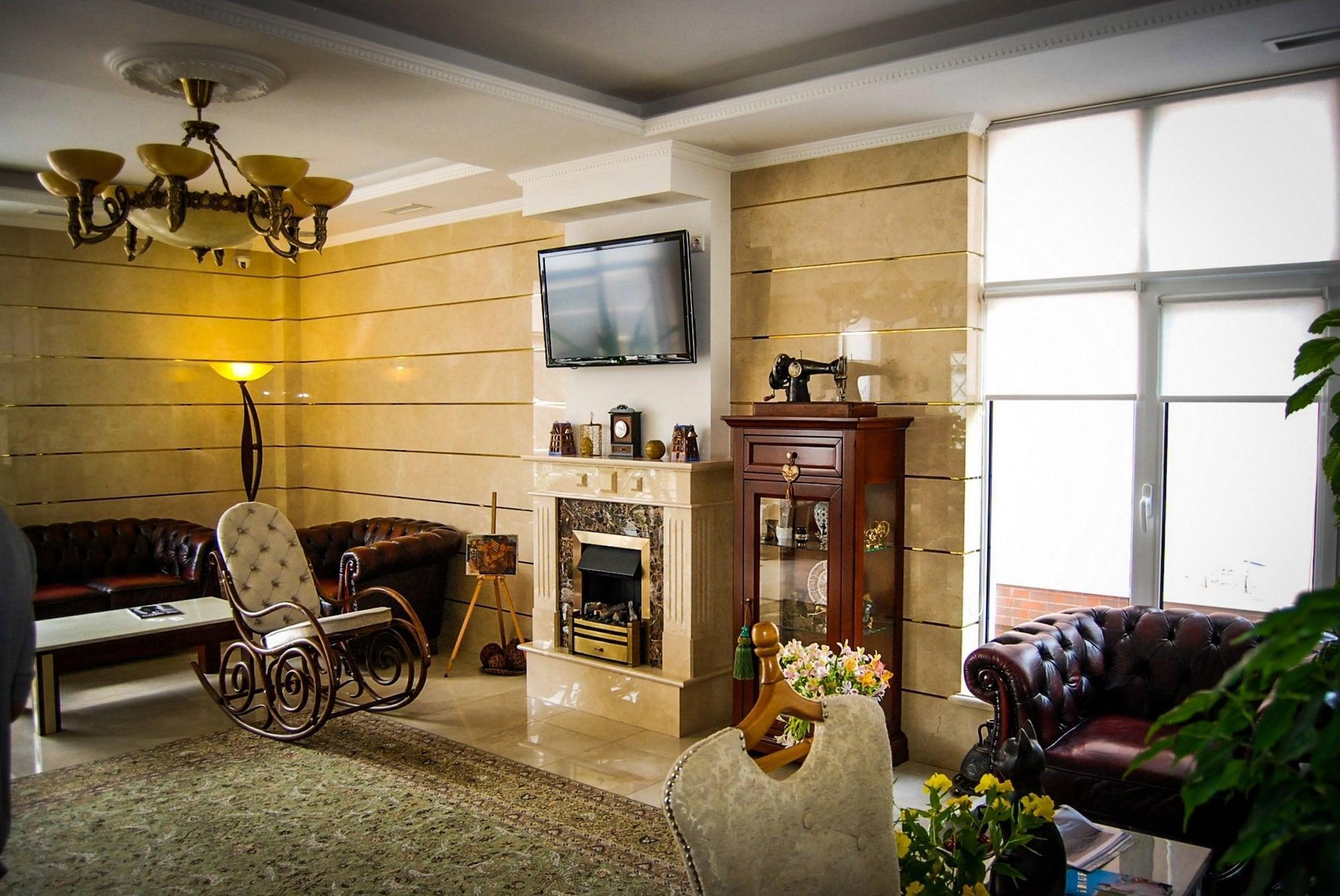 Klassik Hotel คีชีเนา ภายนอก รูปภาพ