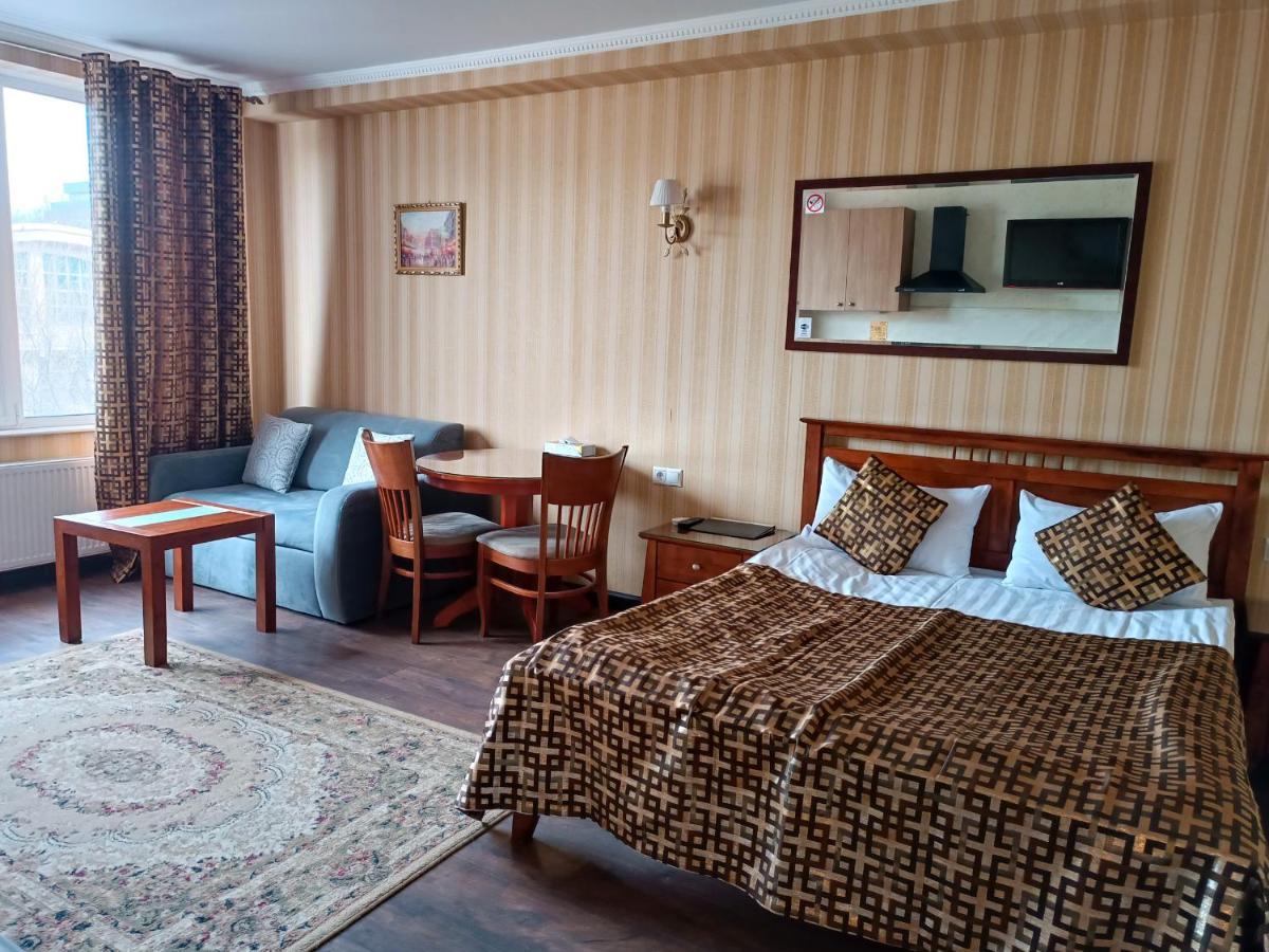 Klassik Hotel คีชีเนา ภายนอก รูปภาพ